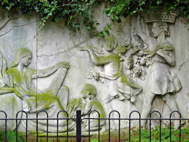 Musgrave Watson frieze in Battishill Gardens