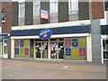 Cut price shop in Gosport High Street (1)