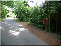 Redbridge: postbox № DT2 153