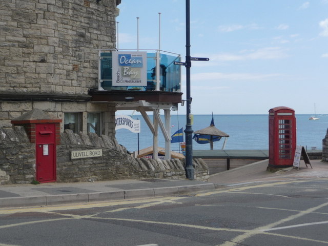 Swanage: postbox № BH19 70, Ulwell Road