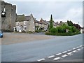 Middleham Top Square with the castle