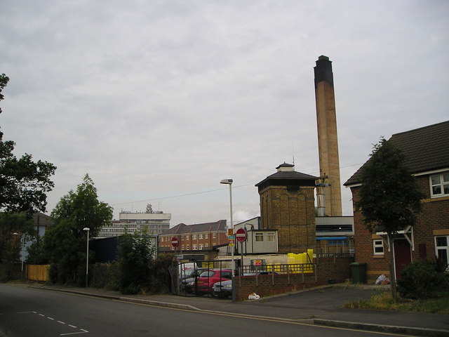 hillingdon-hospital-marion-phillips-cc-by-sa-2-0-geograph-britain