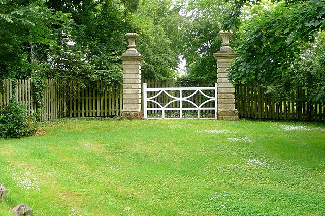 Former entrance to Astrop House © Graham Horn :: Geograph Britain and ...