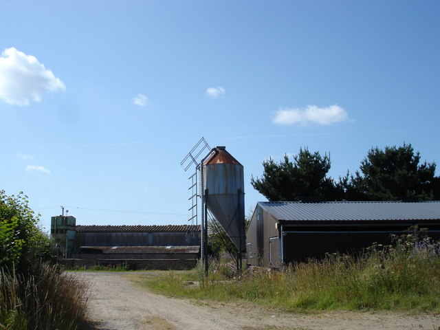 Farm buildings outside Harkstead