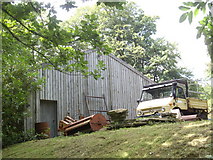 NJ6004 : Gardener's shed by Stanley Howe