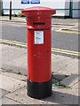 Victorian postbox, Helmsley Road / Goldspink Lane