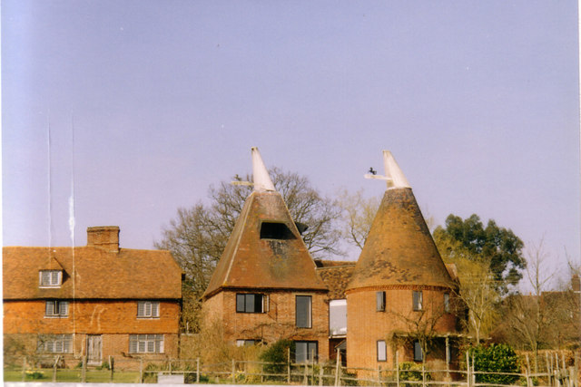 Nevergood Oast, Brick Kiln Lane, Horsmonden, Kent