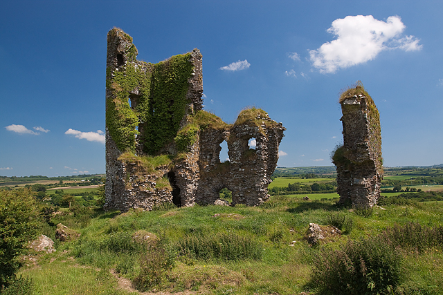 Castles of Munster: Castle Barrett, Cork