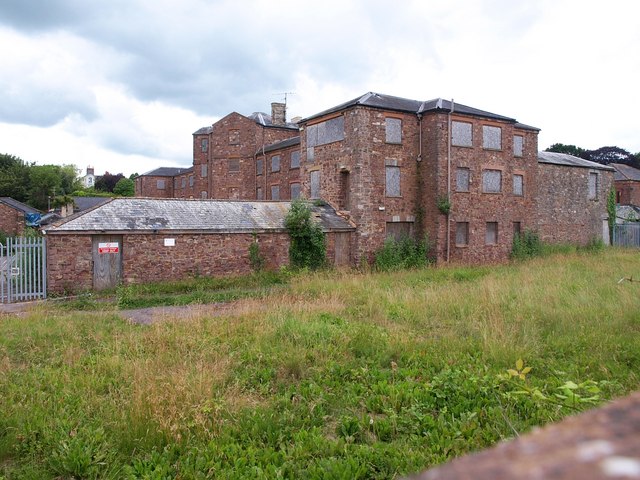 Belmont Hospital © Derek Harper cc-by-sa/2.0 :: Geograph Britain and ...