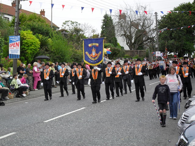 Twelfth parade, Hamiltonsbawn Road, Armagh
