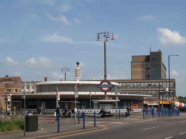 Southgate tube station