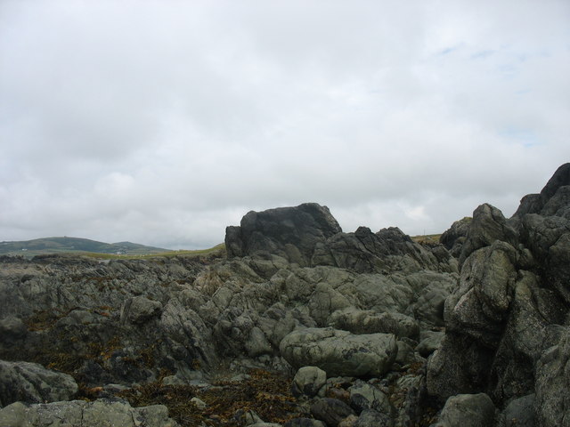 Rocks at Trwyn Porth-yr-Afon point
