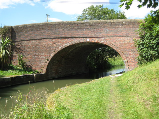 Kennet and Avon Canal: Horton Bridge © Nigel Cox :: Geograph Britain ...