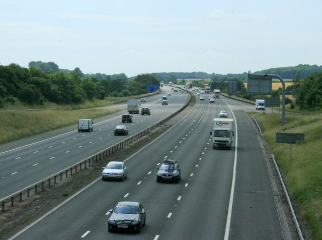 2009 : M4 Motorway westbound at Junction... © Maurice Pullin ...