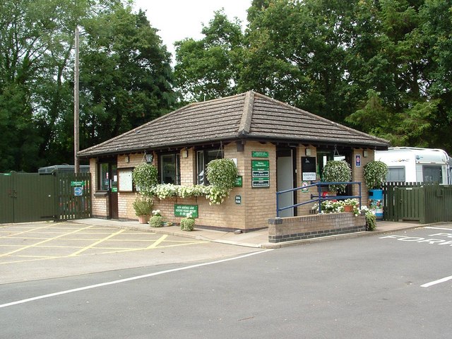 Reception, Moreton-in-Marsh Caravan Club... © Paul Shreeve :: Geograph ...