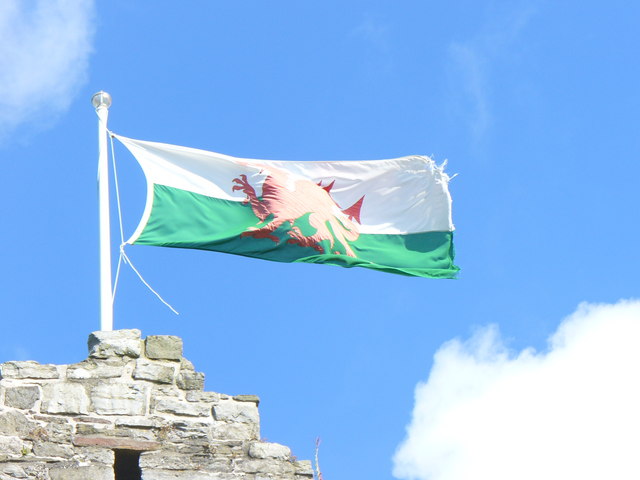 The Red Dragon © Colin Smith cc-by-sa/2.0 :: Geograph Britain and Ireland