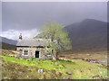 NG9447 : Coire Fionnaraich bothy by Russel Wills