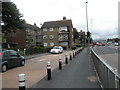 Traffic lights in Eastern Road