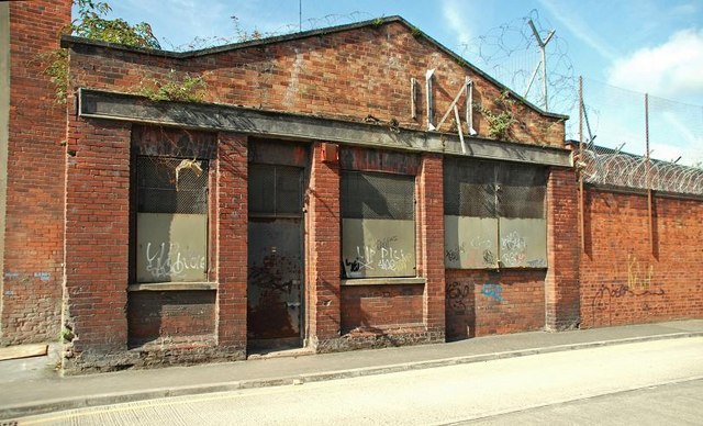 Semi-derelict warehouse, Belfast