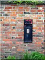 Disused postbox, Bottlesford