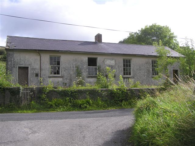 School at Lissinaska © Kenneth Allen :: Geograph Ireland