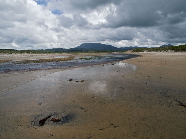 The Ray River at Errarooey beach © David Baird cc-by-sa/2.0 :: Geograph ...