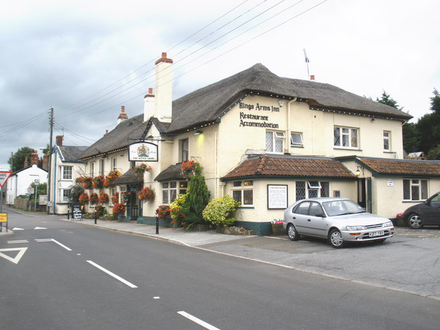 The King's Arms, Tedburn St Mary © Roger Cornfoot cc-by-sa/2.0 ...