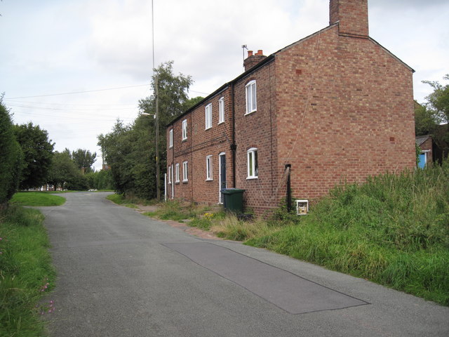 Thornton-le-Moors Village