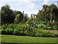 Trees and flowers in Queen Mary