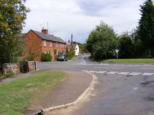 Gromford Lane at Snape Crossroads