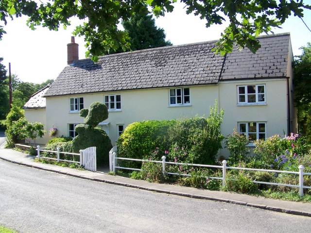 Old Cobblers Cottage Keevil © Maigheach Gheal Cc By Sa20 Geograph Britain And Ireland