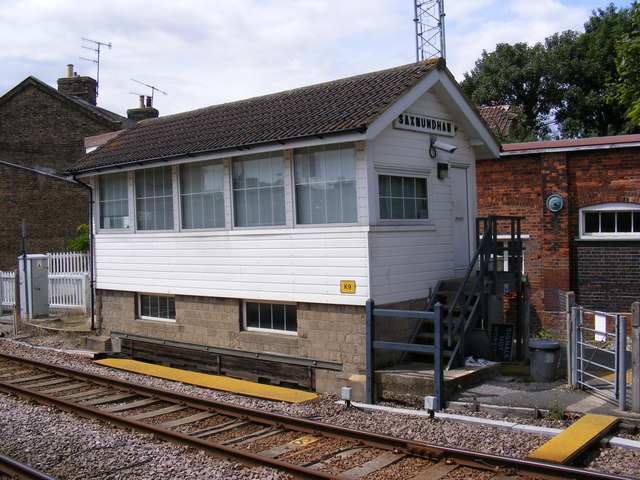 Saxmundham Signal Box © Geographer cc-by-sa/2.0 :: Geograph Britain and ...