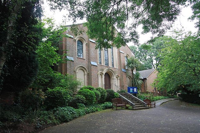 St Peter's Church, London Colney