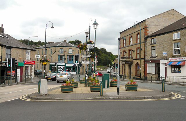 Top Mossley © Gerald England :: Geograph Britain and Ireland