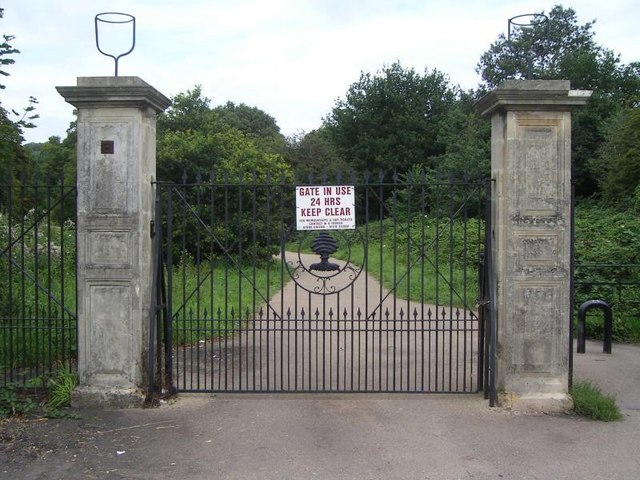 Gate to Dower House footpath