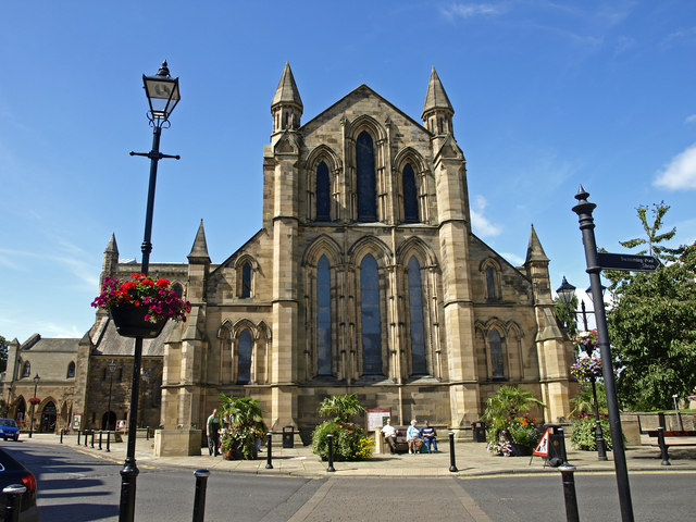 Hexham Abbey © wfmillar cc-by-sa/2.0 :: Geograph Britain and Ireland