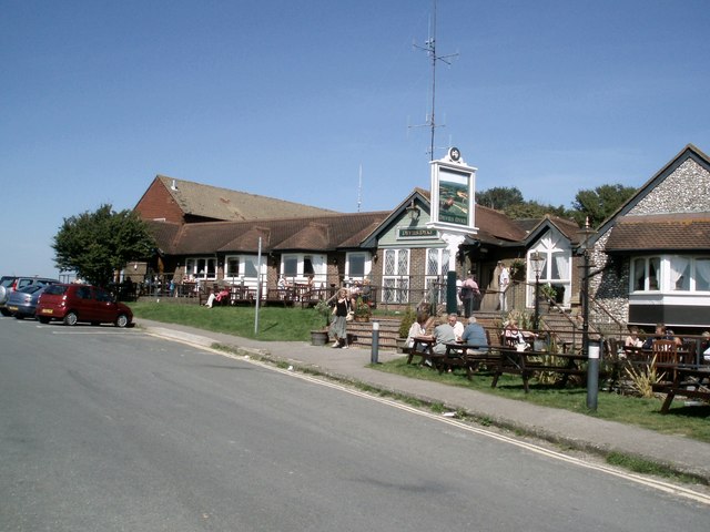 Devils Dyke Hotel Â© Paul Gillett :: Geograph Britain and Ireland