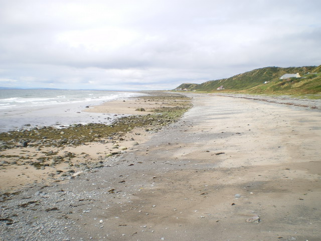 Along Monreith Beach © Richard Law cc-by-sa/2.0 :: Geograph Britain and ...