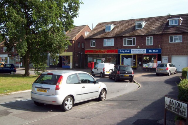 Anjou Crescent, Fareham © William Grierson cc-by-sa/2.0 :: Geograph ...