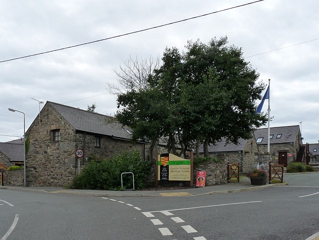 Llys Llewelyn Heritage Centre, Aberffaw
