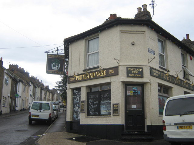 The Portland Vase Public House, Chatham © David Anstiss :: Geograph ...