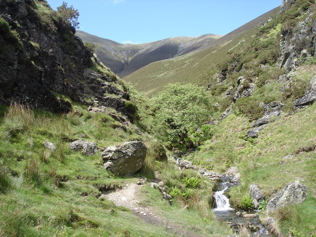 Scaley Beck © Ian Cunliffe :: Geograph Britain and Ireland