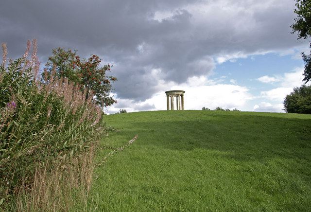 eglinton-country-park-wfmillar-cc-by-sa-2-0-geograph-britain-and