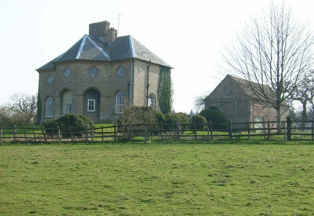 Lodge Farm, near Ditchley