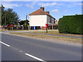 TM3878 : A144 Norwich Road & Mount Pleasant Postbox by Geographer