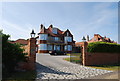 North Goodwin House, Cliff Promenade