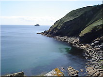 SW9339 : Portloe - view towards Gull Rock from Jacka Point by Ian Cunliffe