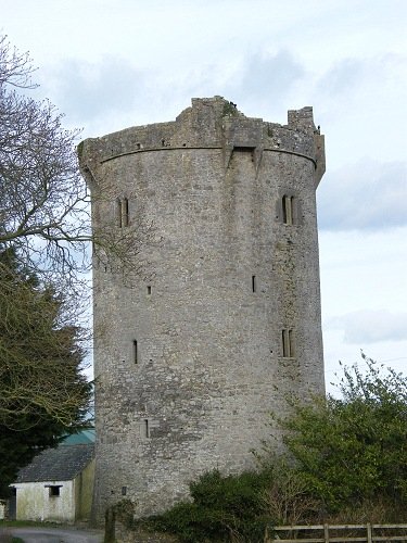 Ballynahow Castle © Dougf :: Geograph Ireland