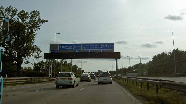 M42 motorway south © Steve Fareham cc-by-sa/2.0 :: Geograph Britain and ...