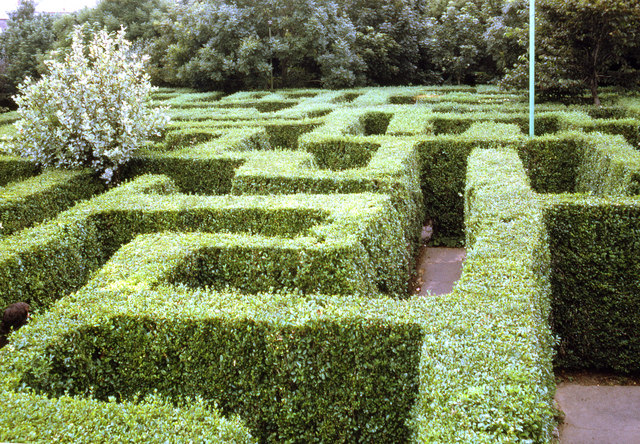 Maze, Blackgang Chine © Harold Dilworth Crewdson :: Geograph Britain ...